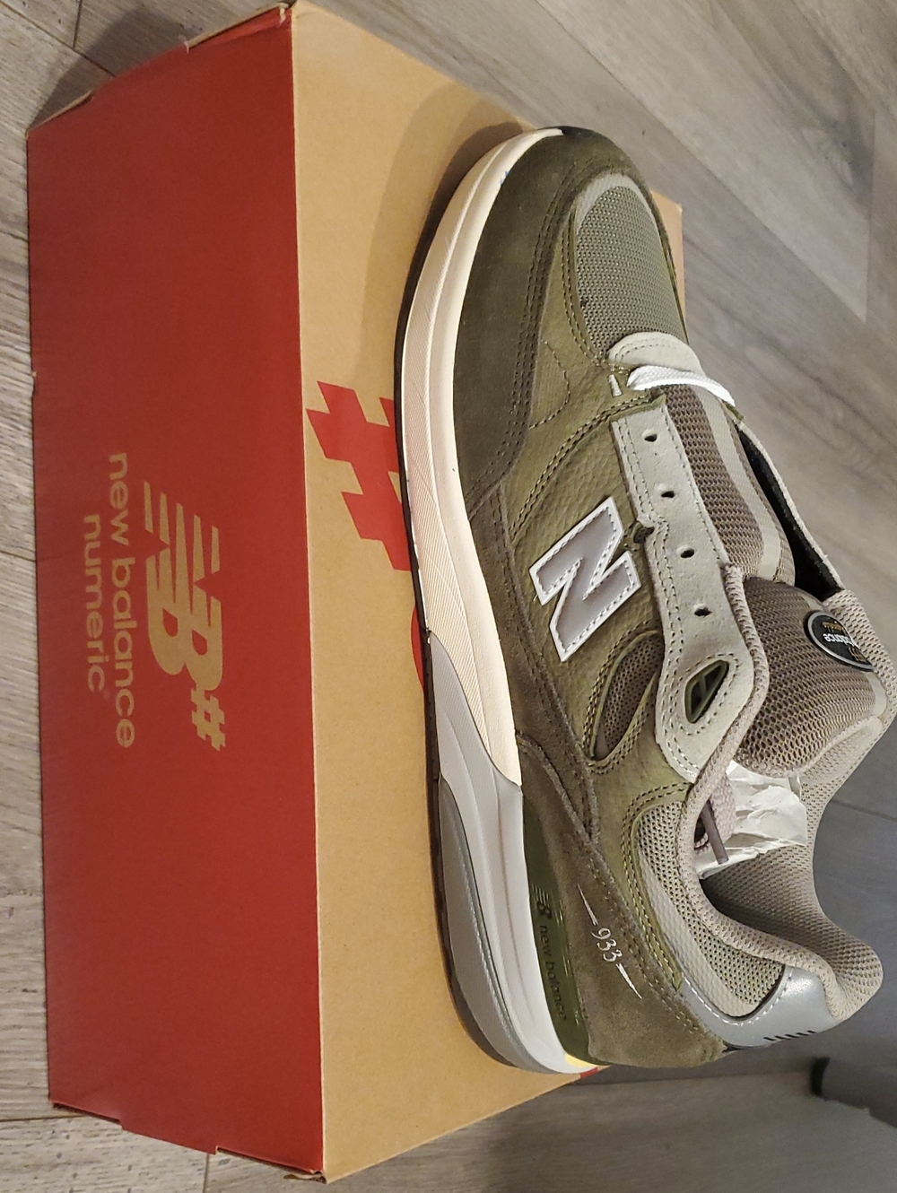 New Balance Numeric Andrew Reynolds 933 Mens 11 Olive Pro Model Skate Shoes NEW
